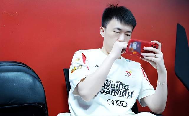 科维托娃遭遇十五连败，RNG教练面临压力！